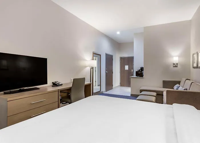 Comfort Suites Scottsdale Talking Stick Entertainment District